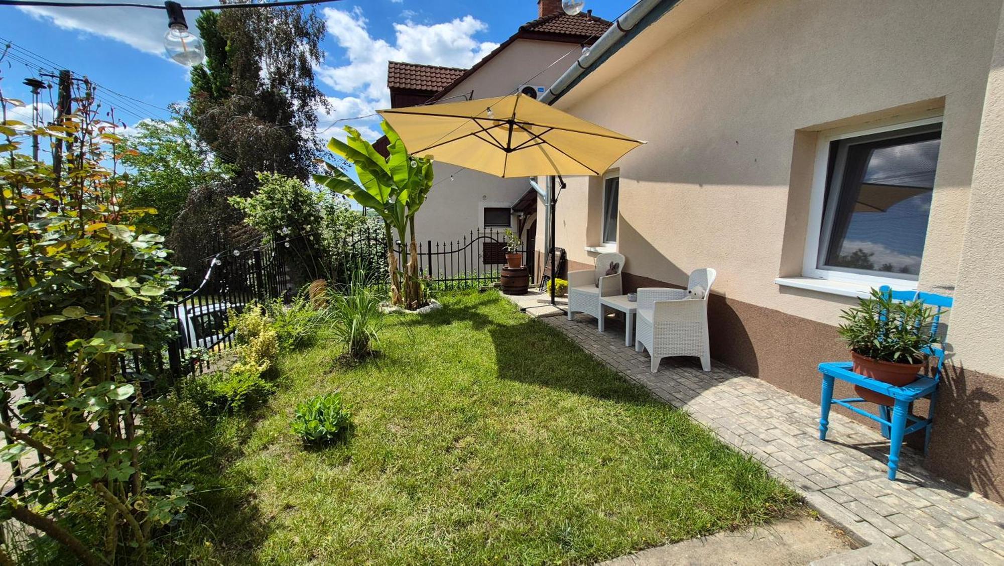 Mi Casa Vendeghaz - Apartments Эгер Экстерьер фото