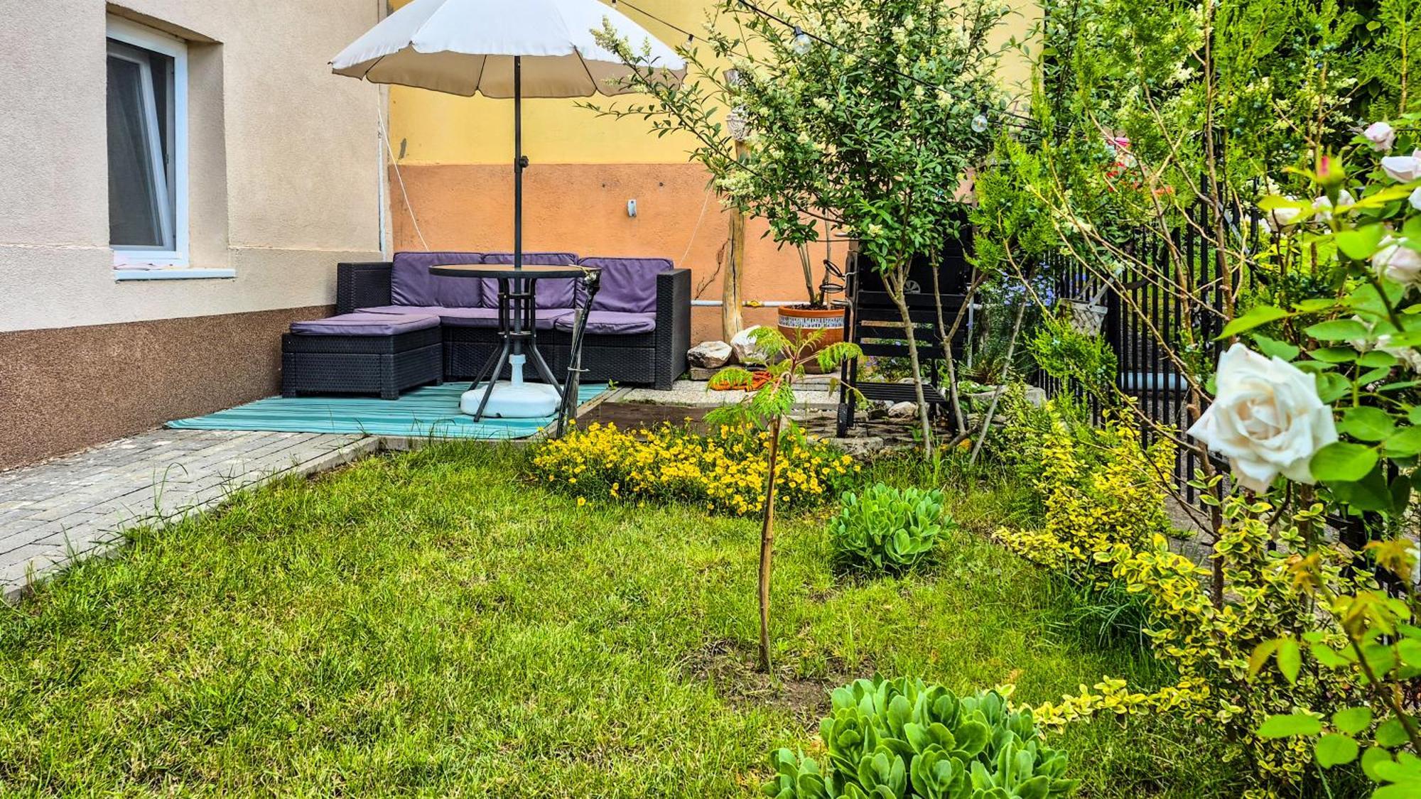 Mi Casa Vendeghaz - Apartments Эгер Экстерьер фото
